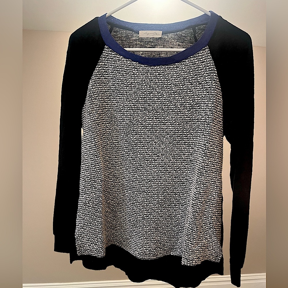 Sugarlips Sweater Medium